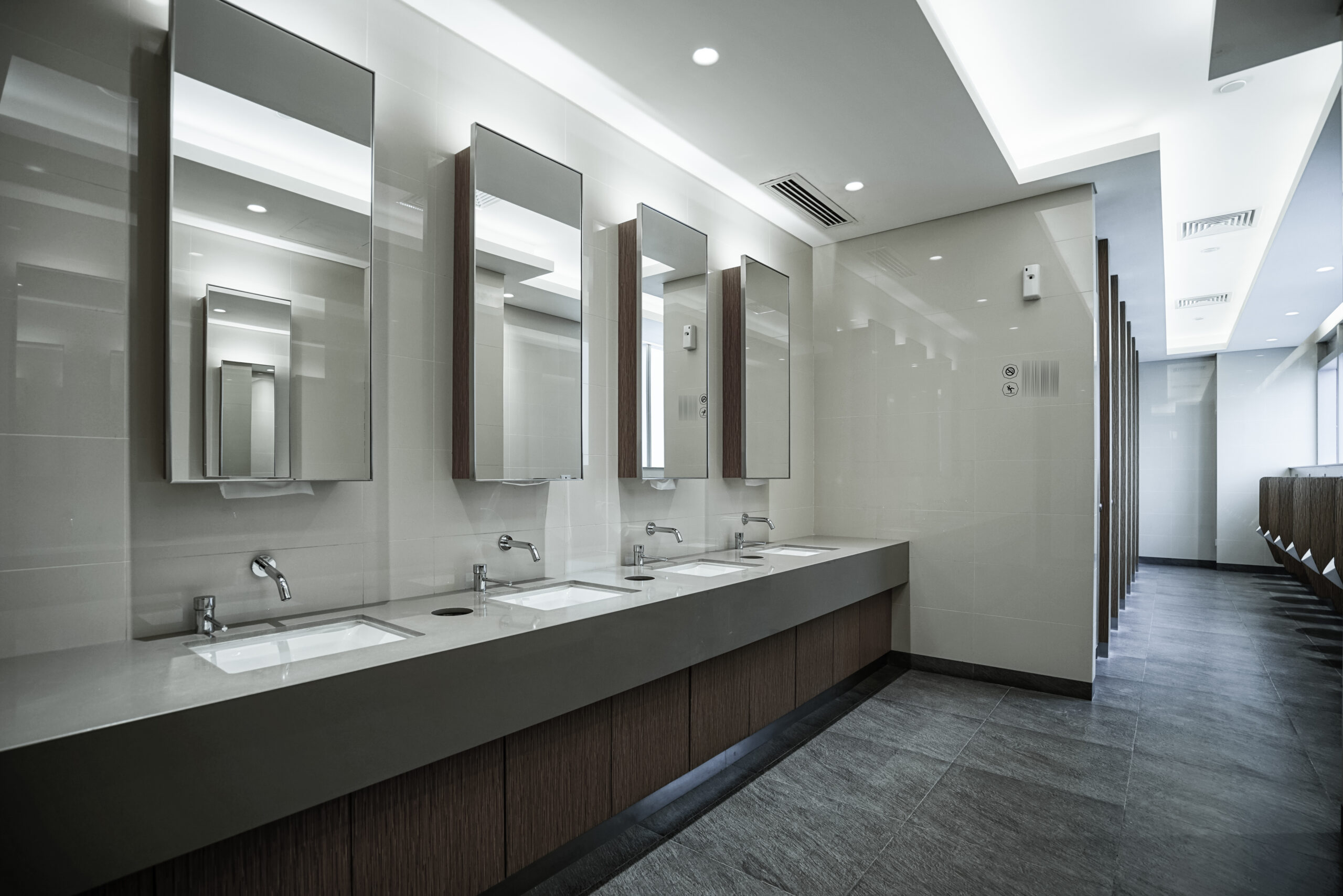 Bathroom Partitions and Accessories in Arizona: A Comprehensive Guide for Commercial Spaces